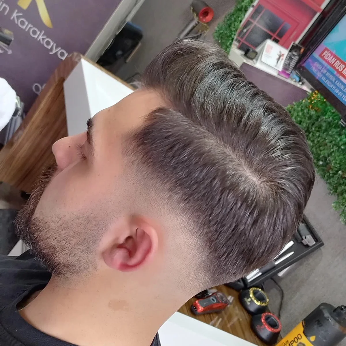 HÜSEYİN KARAKAYA · PROFESSIONAL MEN'S GROOMING