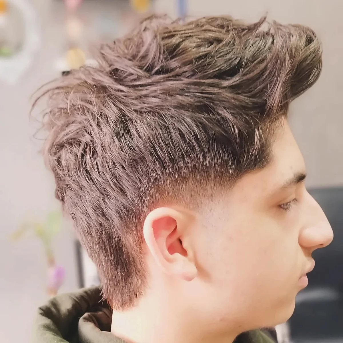 HÜSEYİN KARAKAYA · PROFESSIONAL MEN'S GROOMING