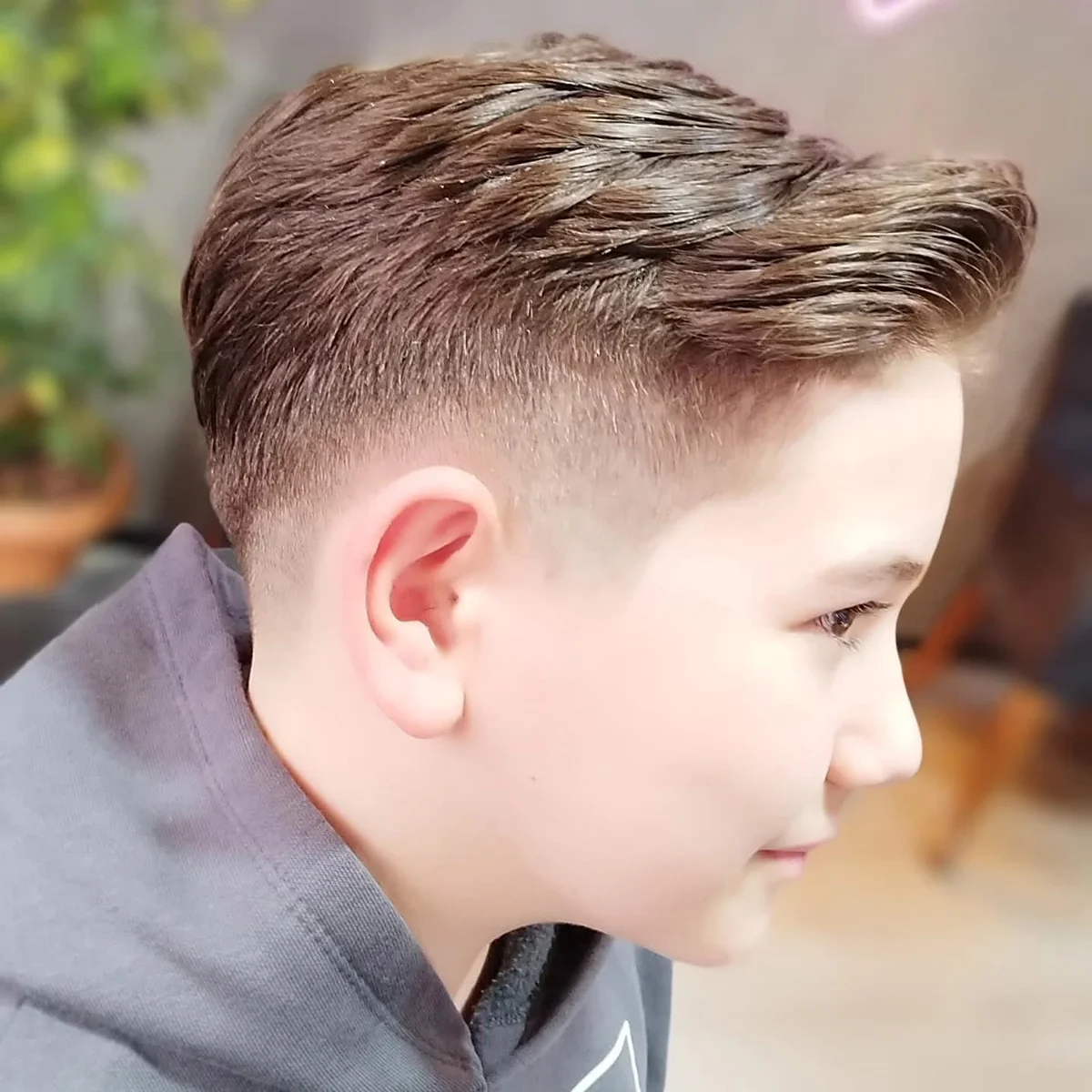 HÜSEYİN KARAKAYA · PROFESSIONAL MEN'S GROOMING